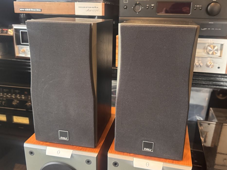 Dali Concept 1 kolimny podstawkowe