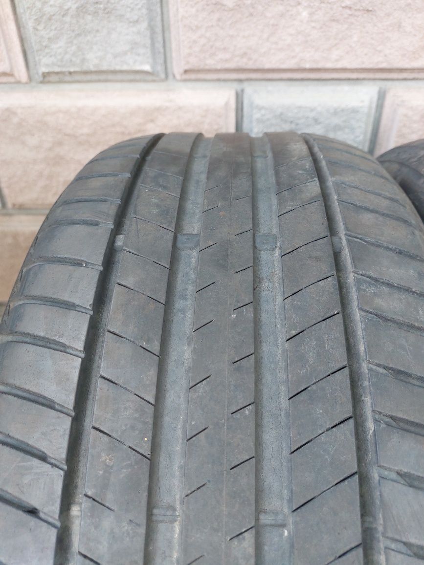 Пара Шин BRIDGESTONE TURANZA T005  245/45/18