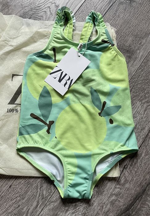 Body kąpielowe w owoce Zara