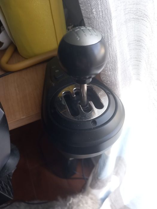 Volante com manete e pedais para play station 4