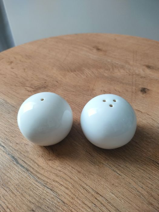 Pojemniki sól i pieprz