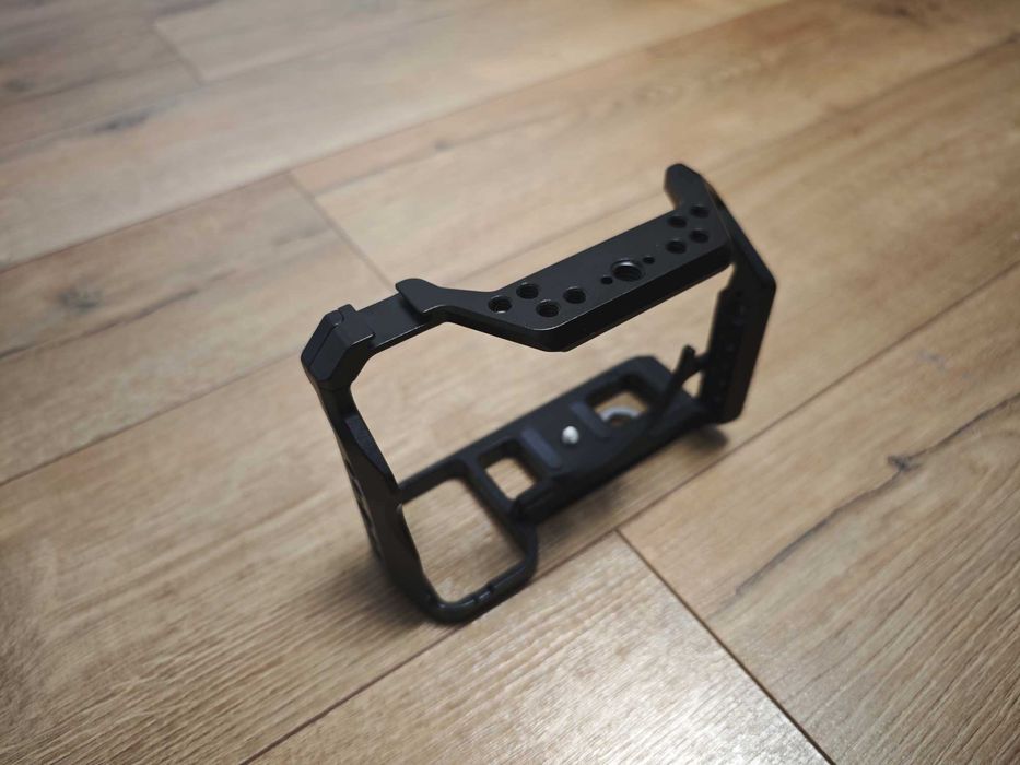 Klatka operatorska cage Andoer dla Sony A7IV/ A7M4/ A1/ A7R4/ A7S3