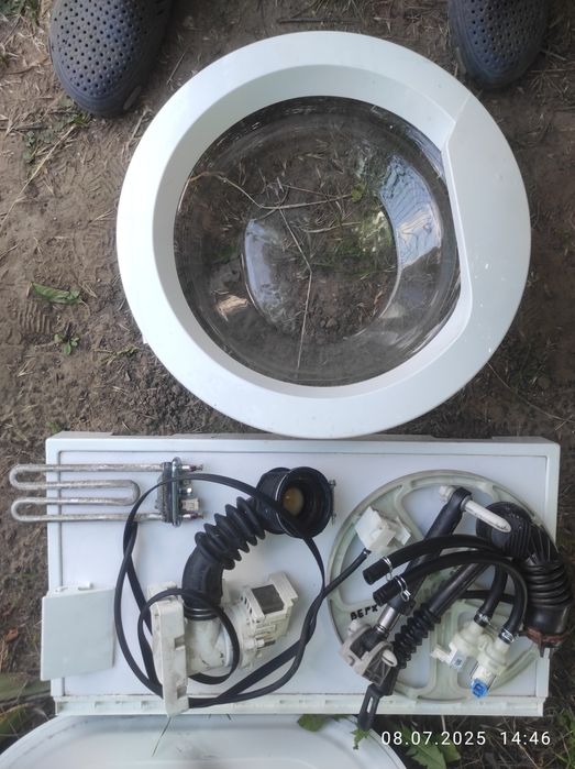 Стиральная машина на запчасти zanyssi