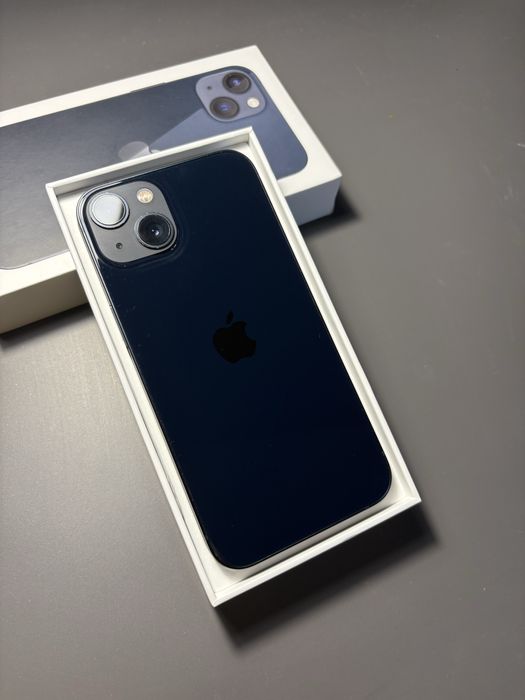 iPhone 13 Midnight 128GB