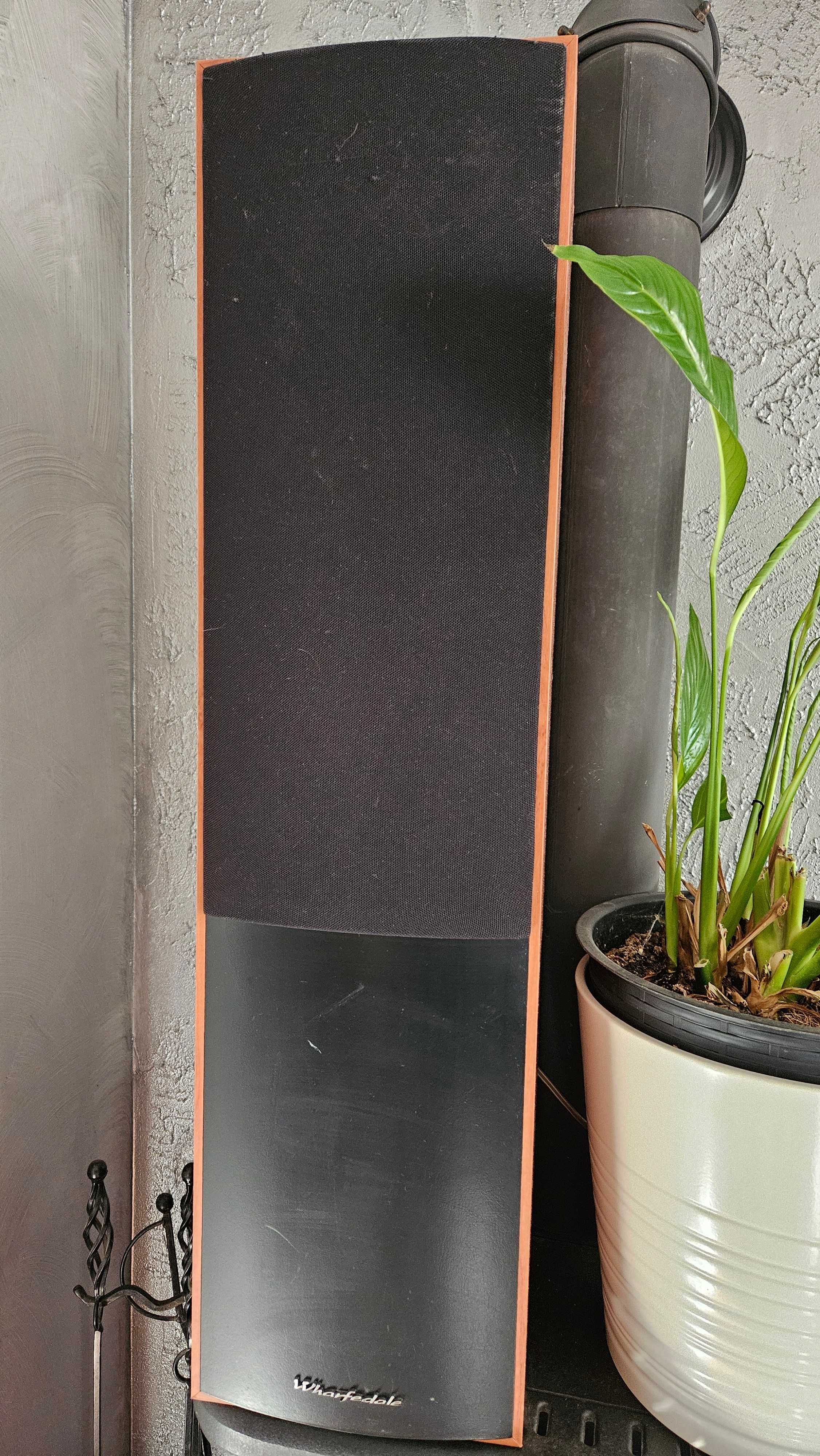 Zestaw kina domowego Denon + Wharfedale głośniki
