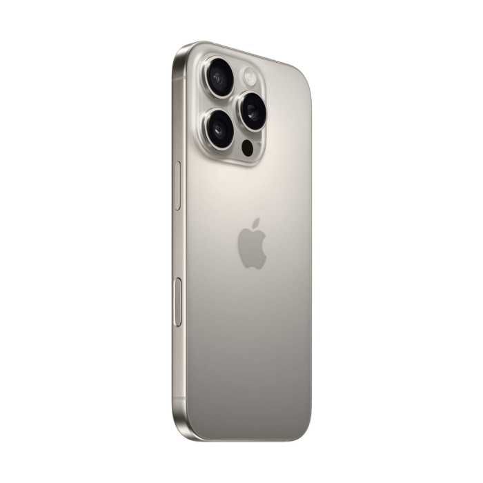 Iphone normal (15 128GB ) 16 pro + novo