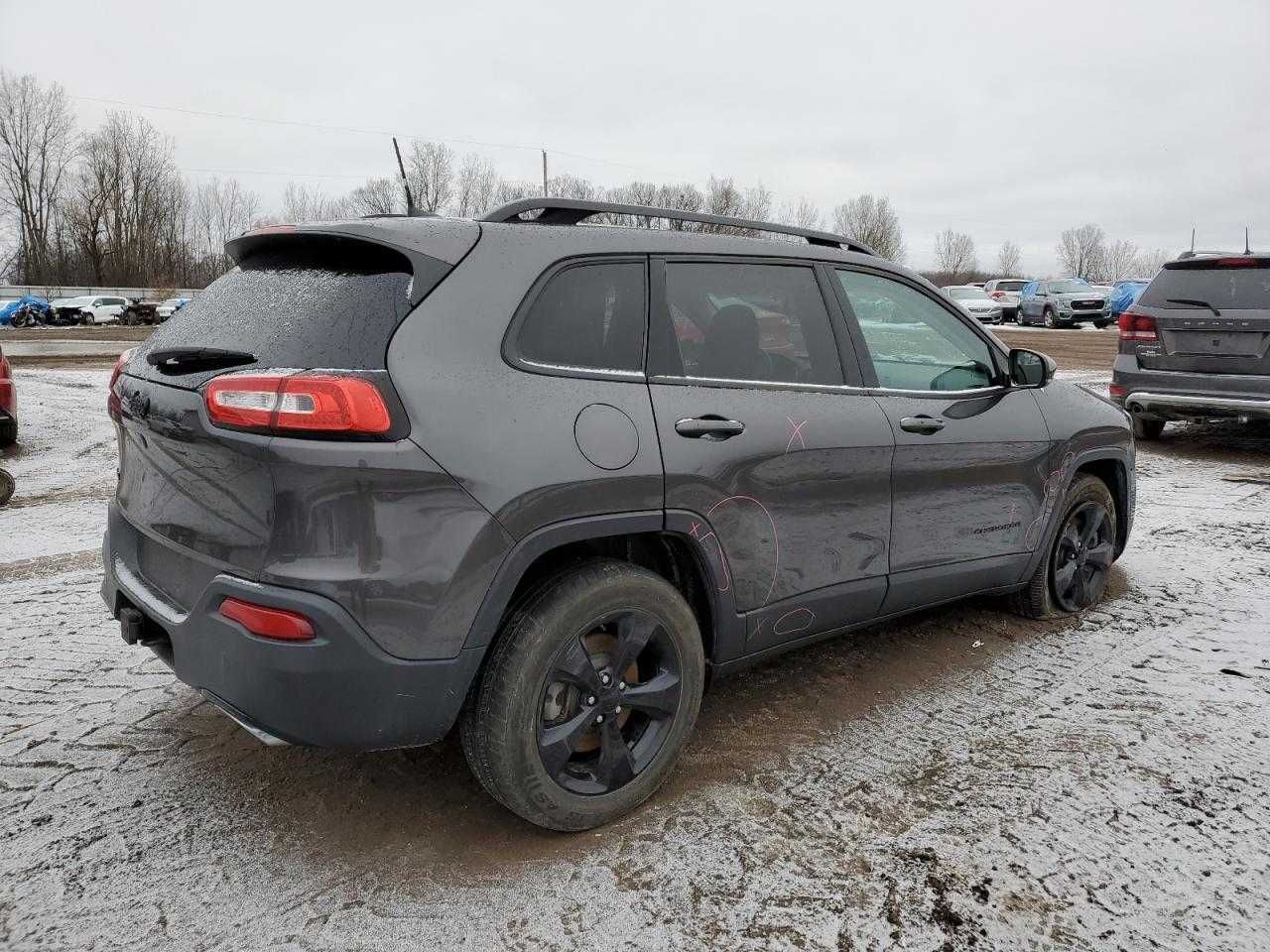 JEEP CHEROKEE Latitude 2016