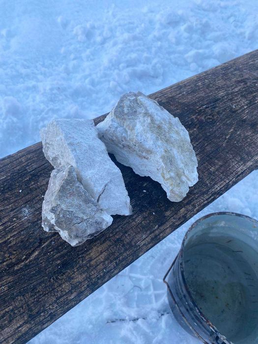 Продам вапно известь гашене, кускове не гашене та вапняне борошно