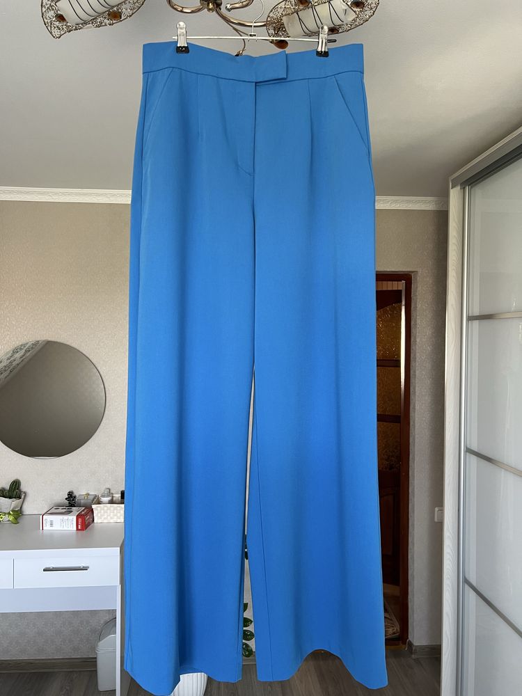 Яскраві блакитні широкі штани брюки Wide legL Л 40