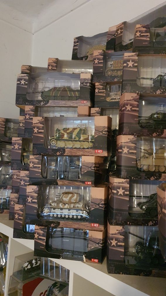 Coleção Tanques da 2° Guerra mundial Altaya escala 1:43