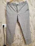 Szare w białą kratę męskie spodnie Bershka skinny cropped fit