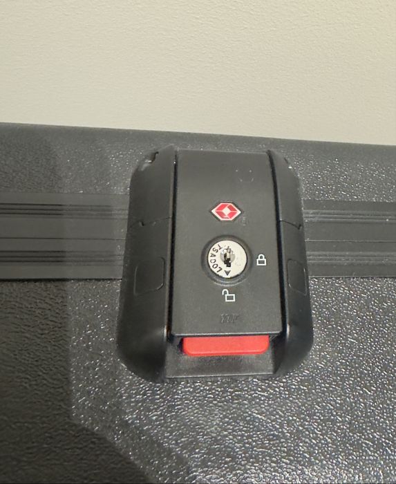 Nowy case Gator TSA 49