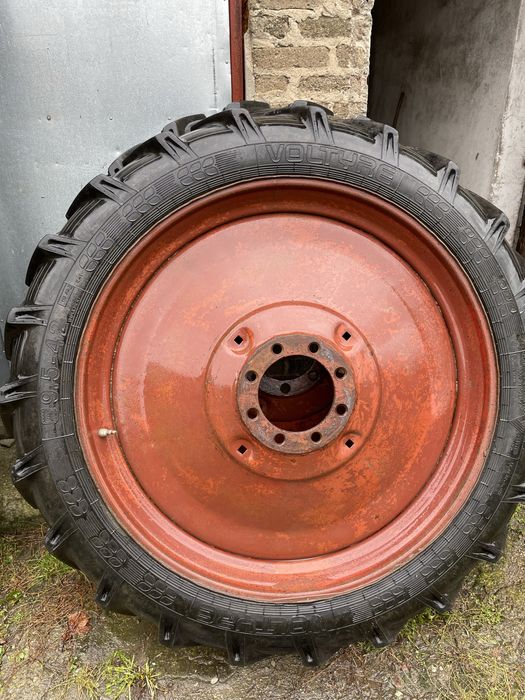 Koła wąskie do międzyrzędzi 9.5-42 MTZ Belarus JUMZ