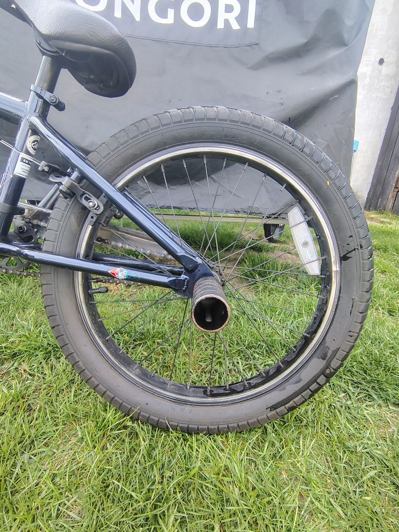 BMX Mongoose Legion L80