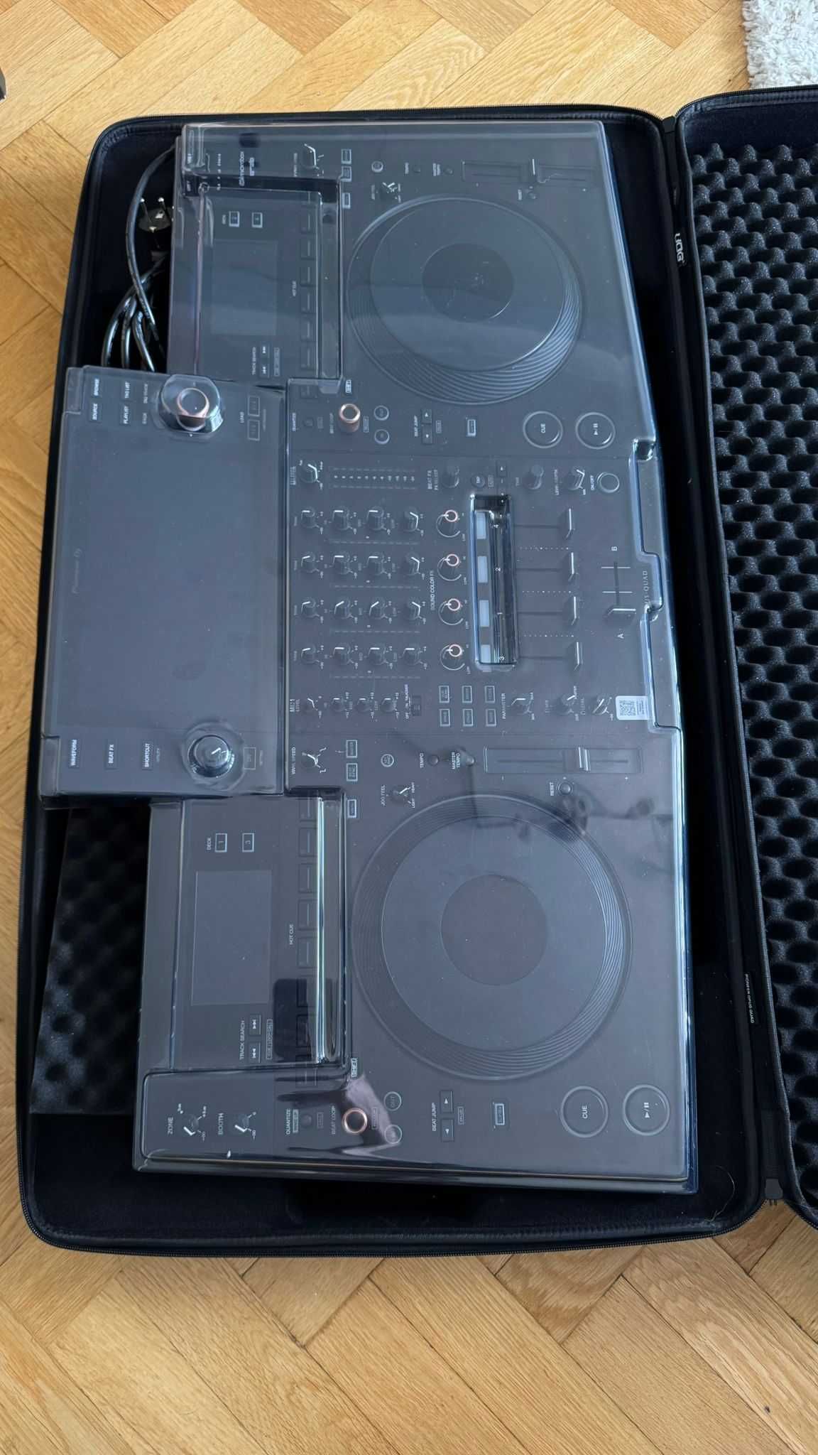 Pioneer DJ Opus-Quad + torba UDG + Decksaver (na gwarancji)