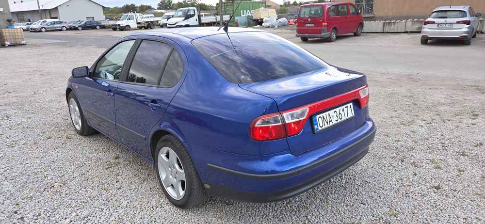Seat Toledo 2.3 V5 klima alu alkantara ładny z Niemiec zarejestrowany