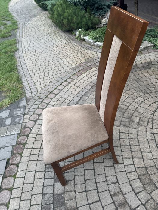 Krzesła drewniane 30szt