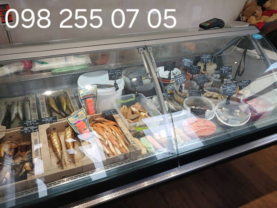 Продам холодильну вітрину