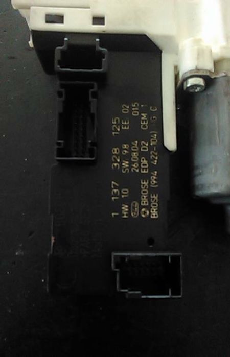 Motor vidro frente esquerdo PEUGEOT 407 (6D_)