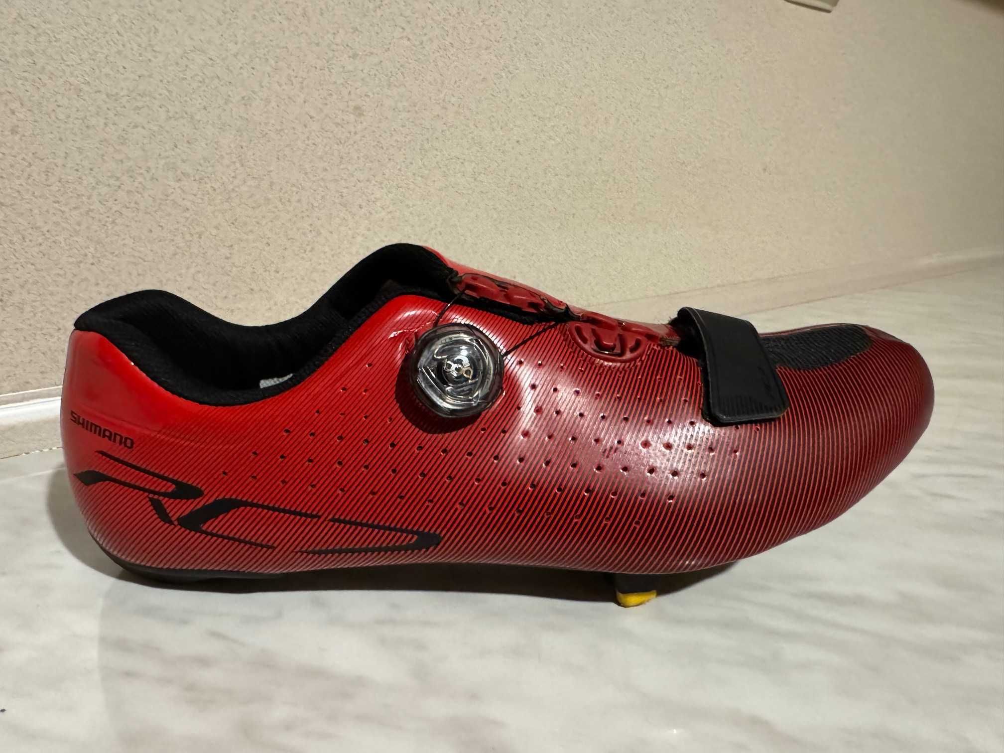 Buty kolarskie szosowe Shimano RC7 SH-RC700-S R carbonowa podeszwa