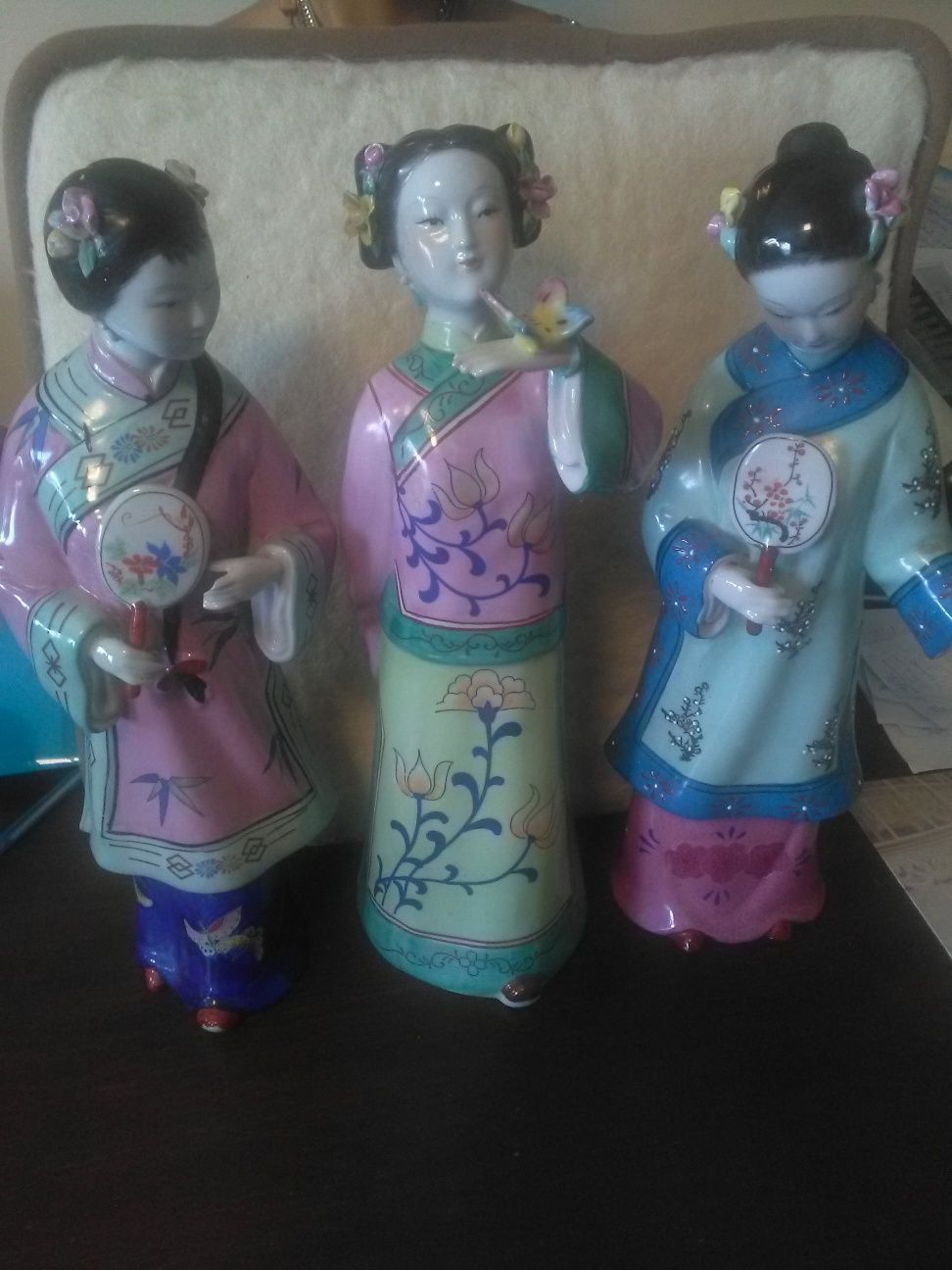 Piękne figury porcelanowe chinskie
