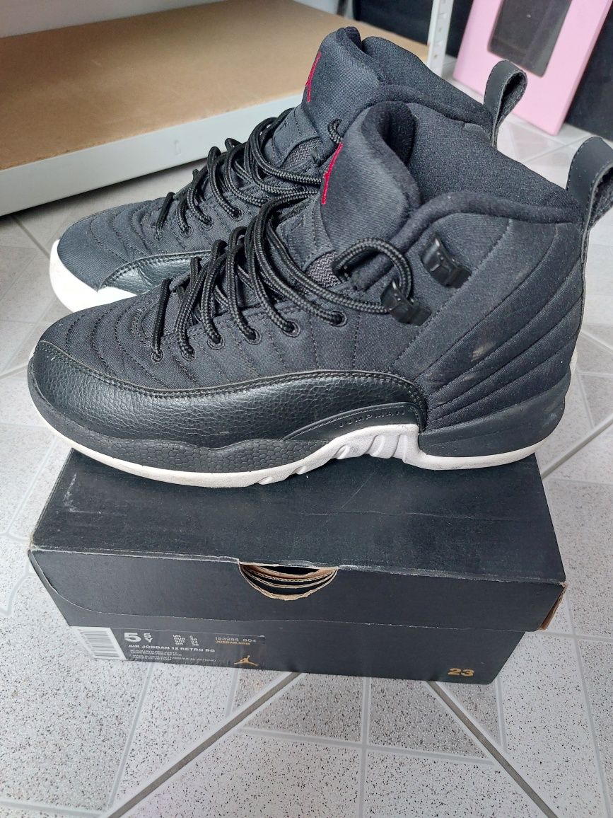 Air Jordan 12 retro