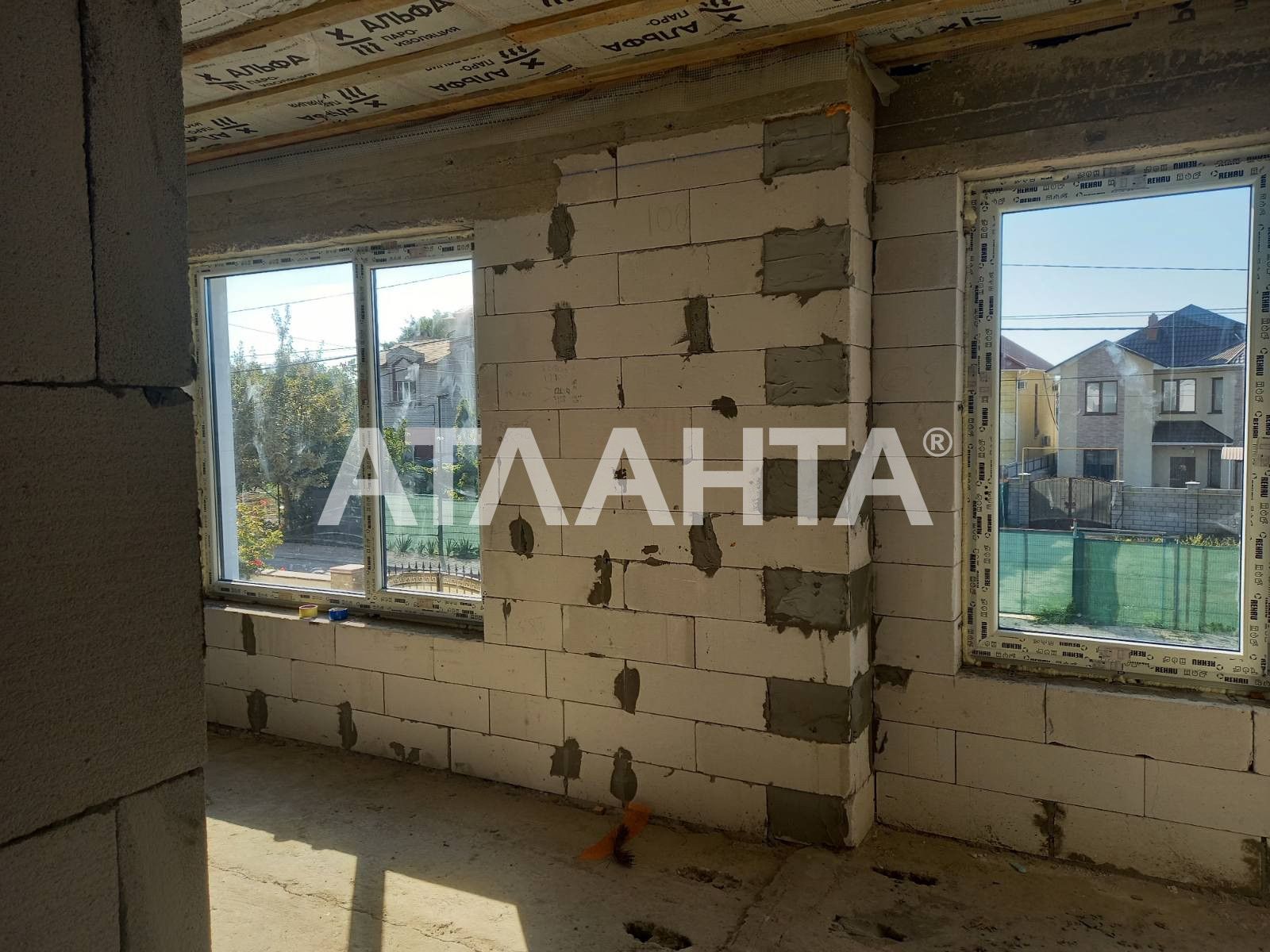 2х этажный дом в пгт Таирова