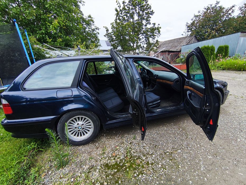 Sprzedam BMW E39 530i 2001r. Touring