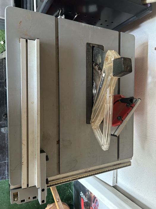 Serra de Mesa e Serra de meia esquadria