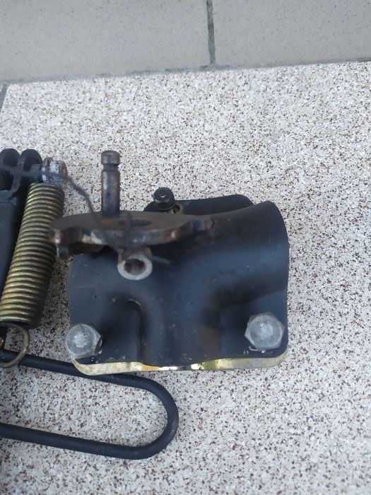 Лапка ножка бокова