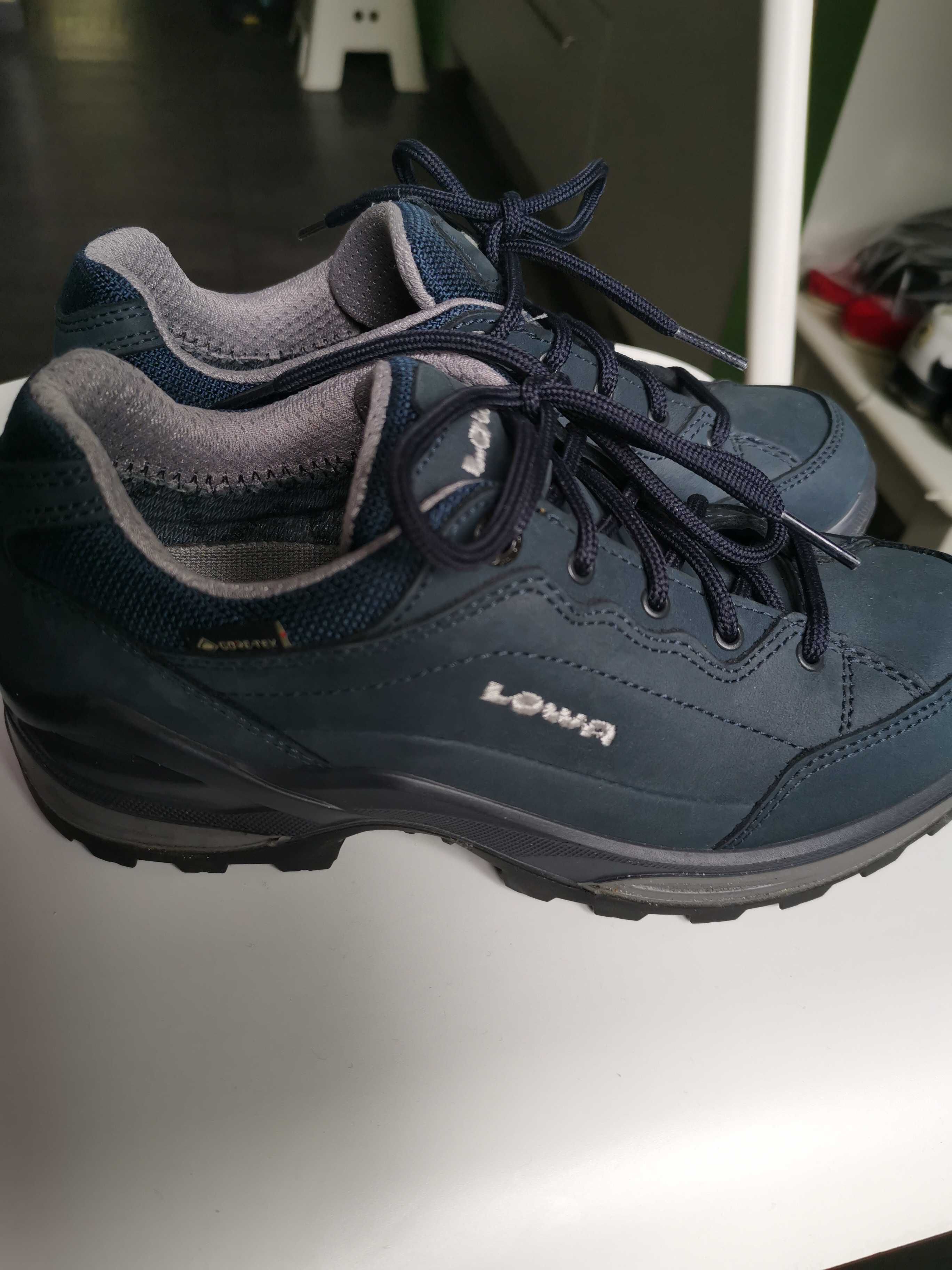 Buty trekingowe damskie Lowa rozmiar 36. 5, z Gore tex i vibrama