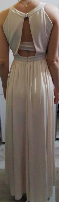 Długa sukienka wieczorowa