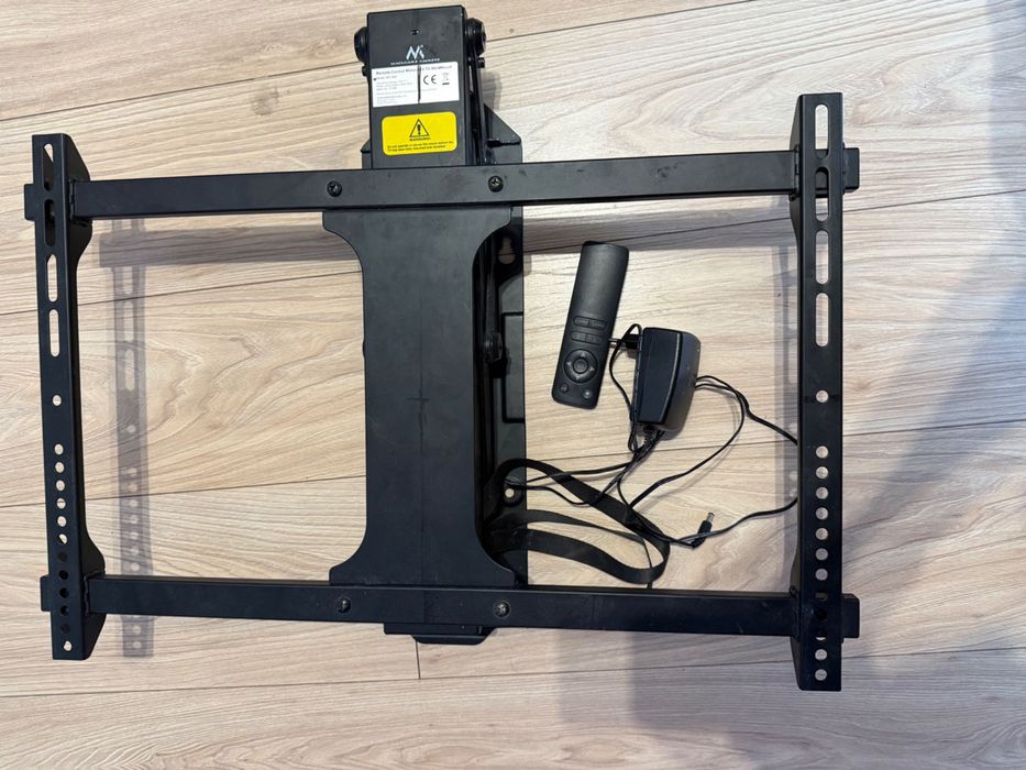 Sprzedam elektryczny uchwyt do telewizora firmy maclean