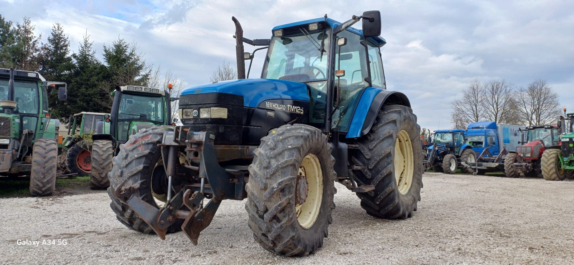 New Holland TM 125 sprowadzony