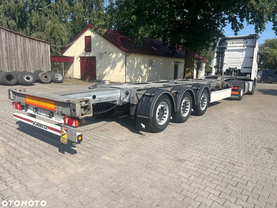 Naczepa podkontenerowa Schmitz Cargobull 40', 2022 r.