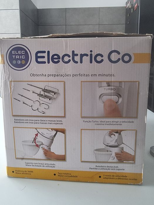 Batedeira com Taça Electric Co 300W