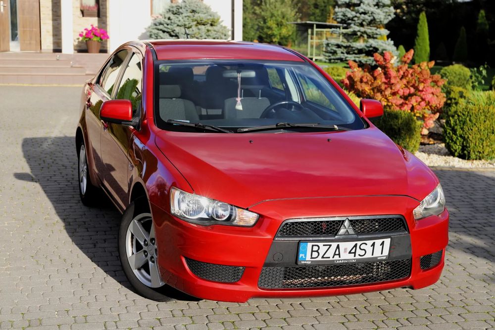 Mitsubishi Lancer Super stan
