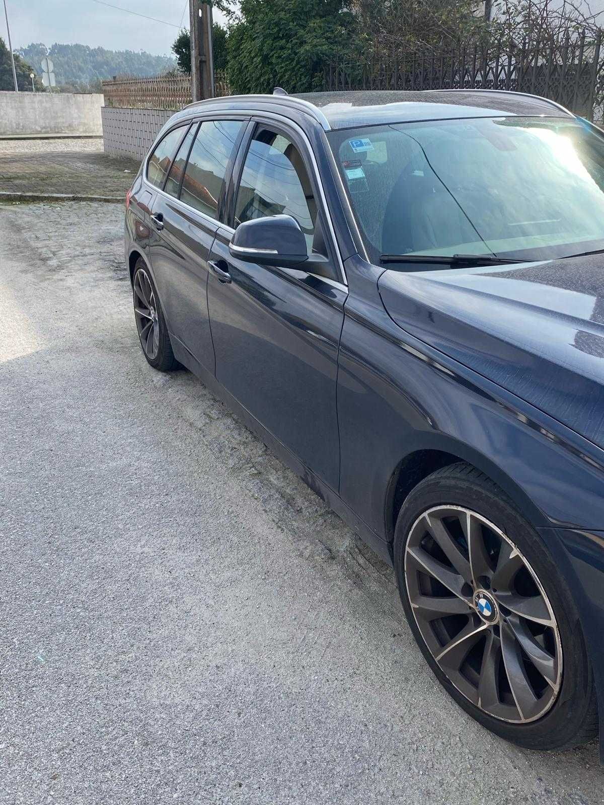 BMW SÉRIE 3 325 d