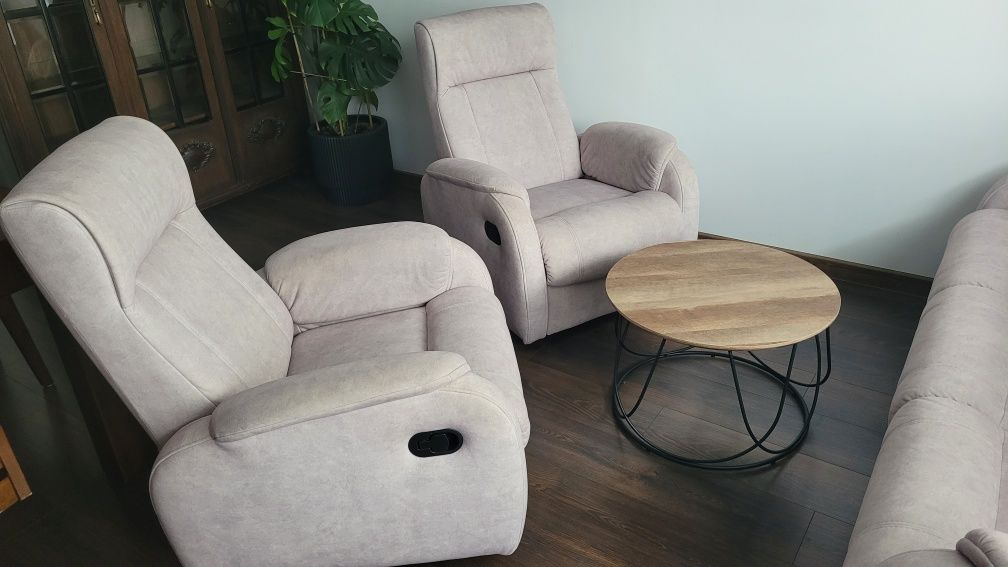 Komplet wypoczynkowy 3 +1 +1 do salonu