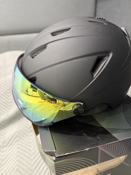 Kask narciarski/snowboardowy 4f