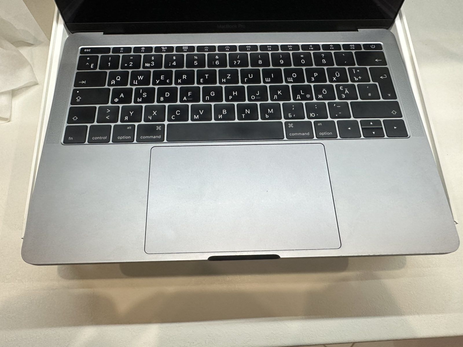 Apple MacBook Pro A1708  space grey