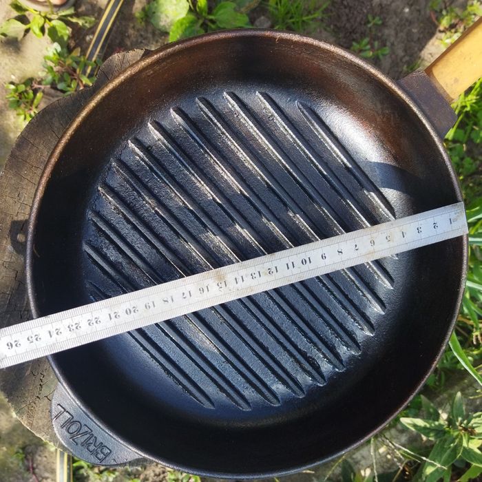 прочие товары для дома  чугунная сковорода