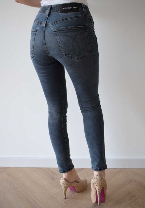 Calvin Klein w28 l30 s spodnie rurki skinny wysoki stan high waist