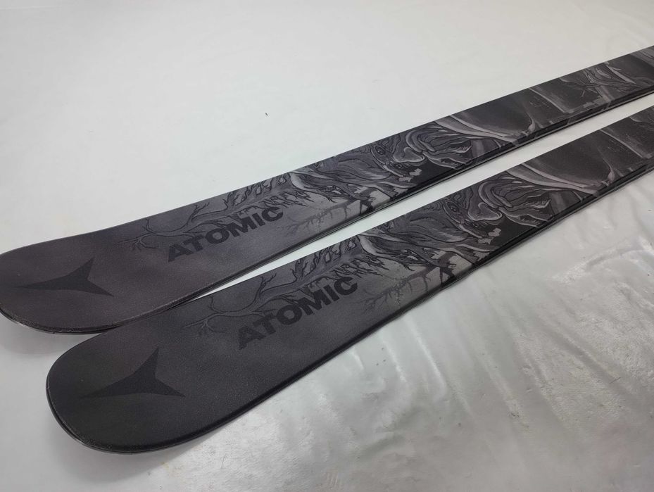 narty freestyle Atomic Bent Chetler 140 cm nowe