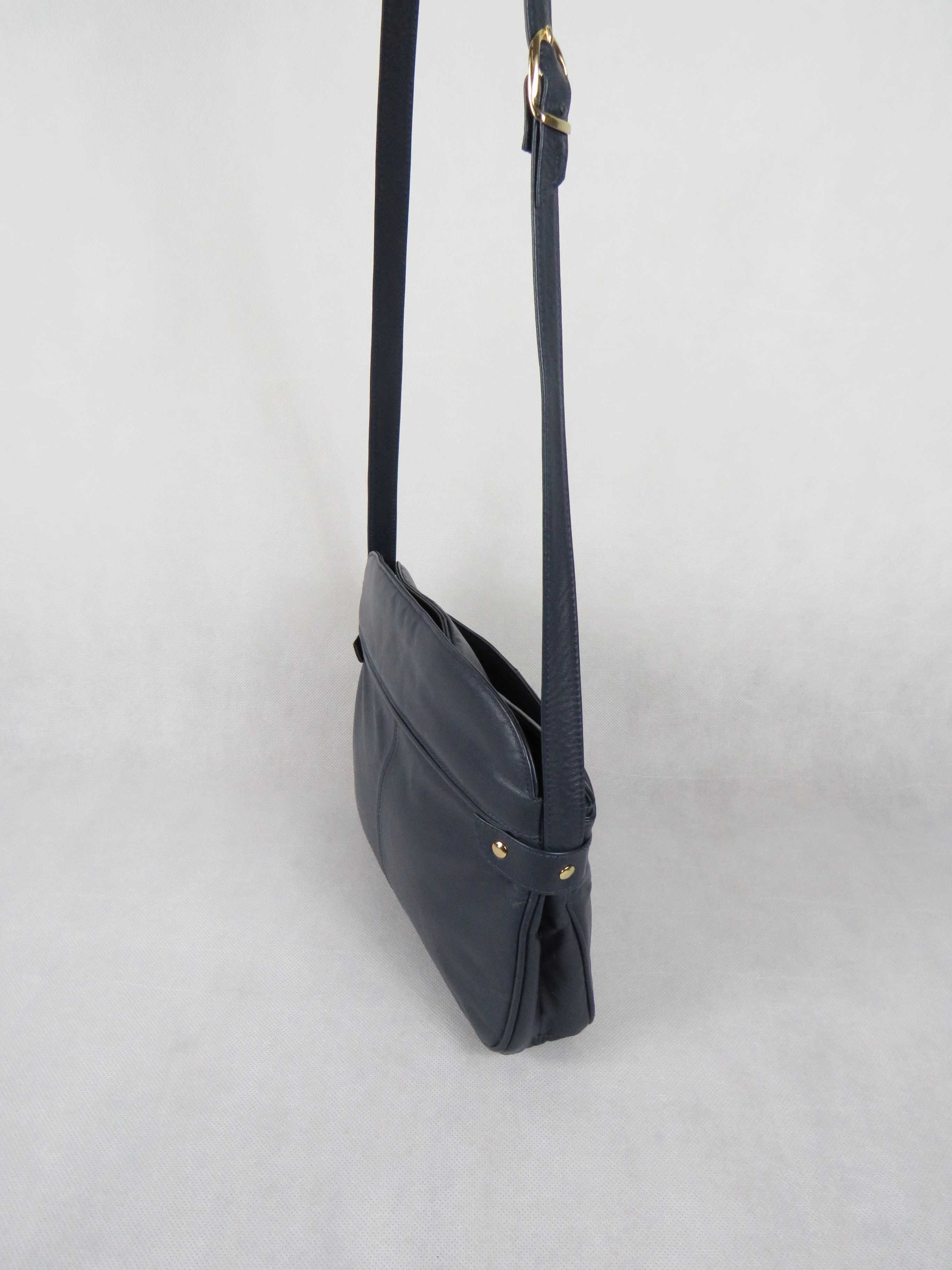 Skórzana torebka Vintage made in Brazil navy handbag