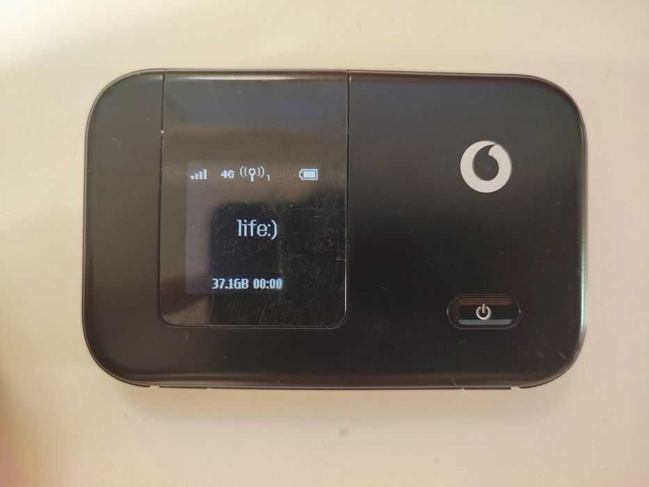 4G карманный Wi-Fi роутер Huawei R215 под всех GSM операторов 150Мб/с