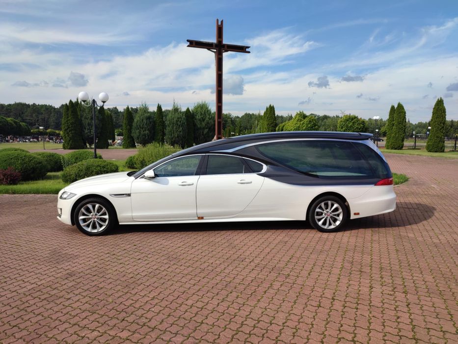 Karawan Pogrzebowy Jaguar XF PILATO