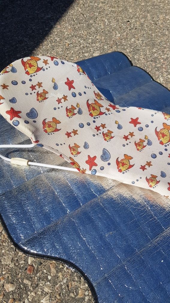 Продам горку и кресло для купания малыша