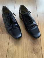 Sprzedam buty na komunię