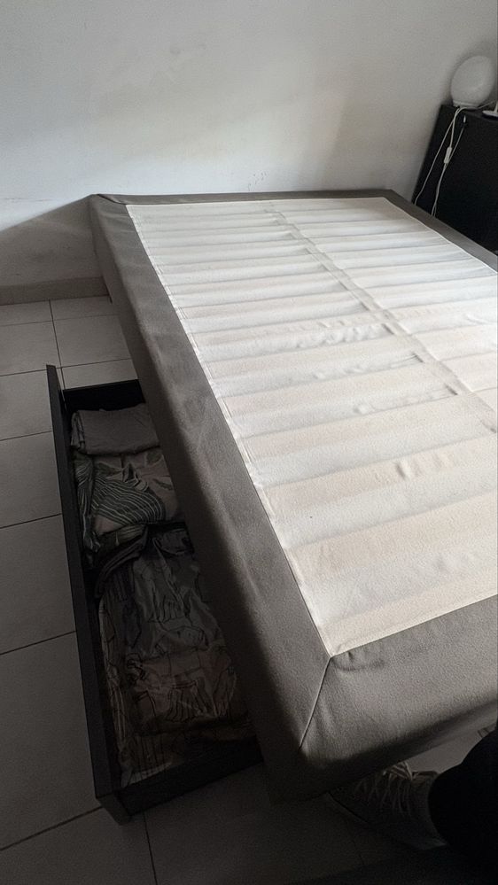 Cama Sommier estrado Lyngör IKEA 140x200 + gavetas MALM